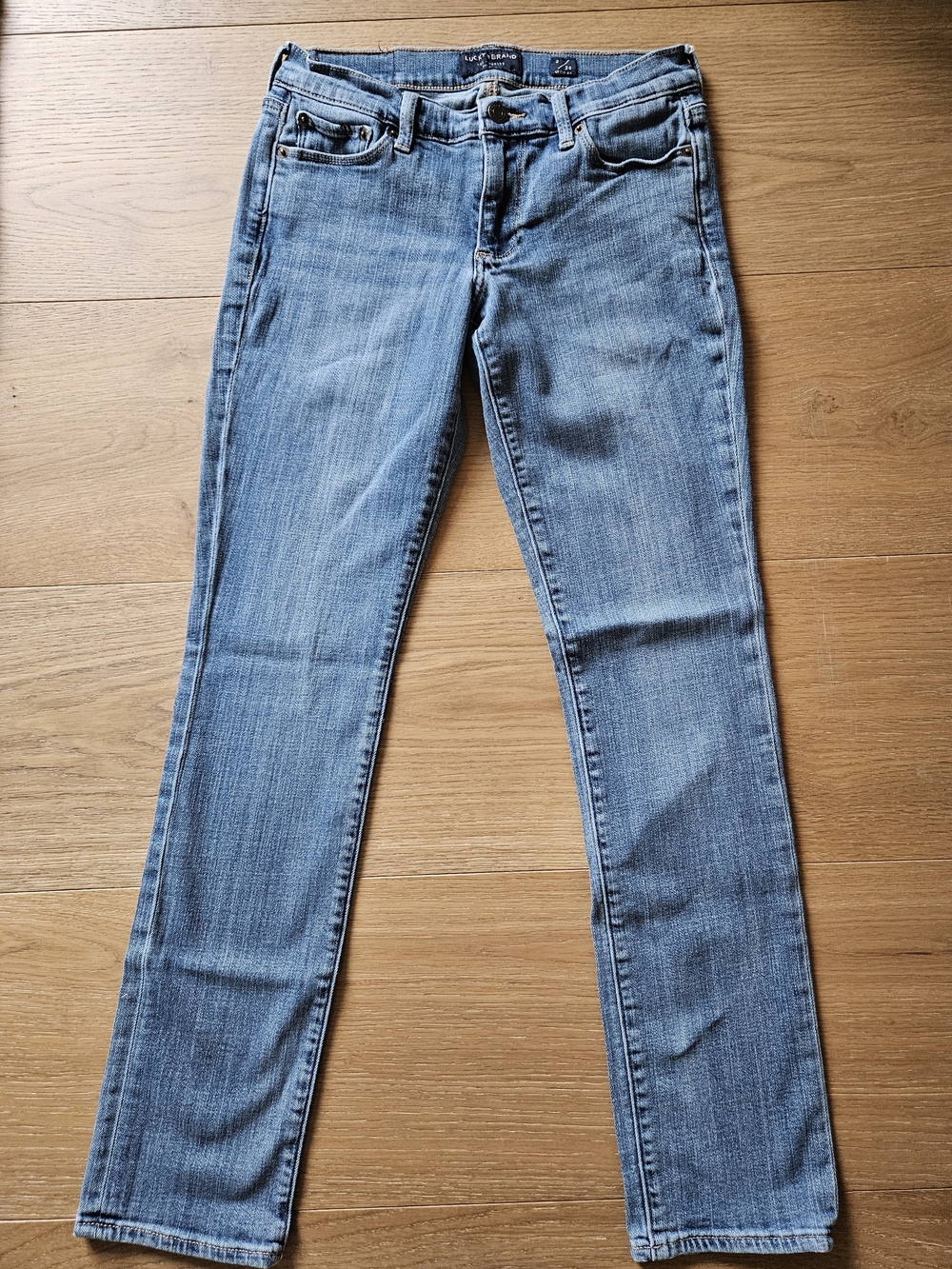Lucky Brand Sweet Straight Leg Jeans - 2/26 - Mid Rise - Slight Stretch